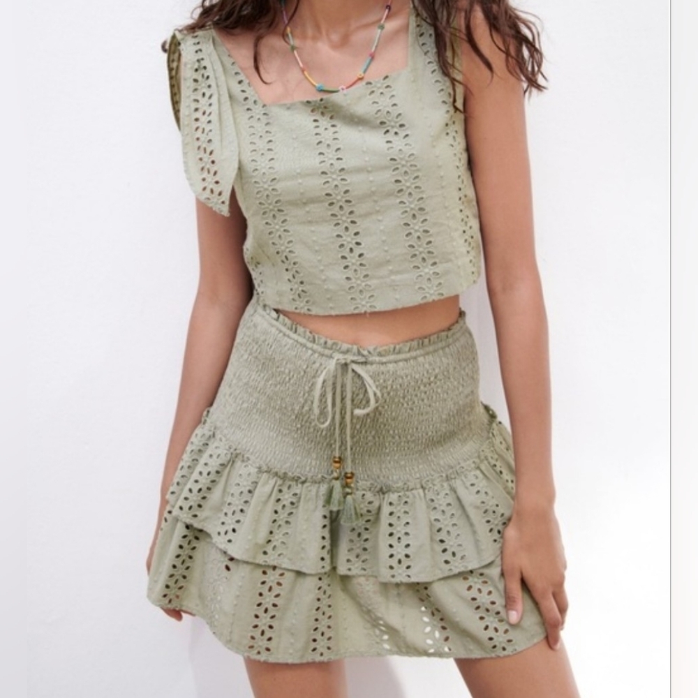Zara Eyelet Skirt with shorts